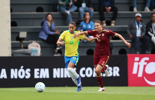 Brasil perde para a Venezuela em amistoso no México Brasil perde para a Venezuela em amistoso no México