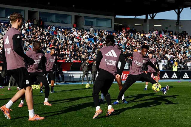 Vini Jr. cobra evolução do Real Madrid e projeta 2026 mais forte após treino aberto Vini Jr. cobra evolução do Real Madrid e projeta 2026 mais forte após treino aberto