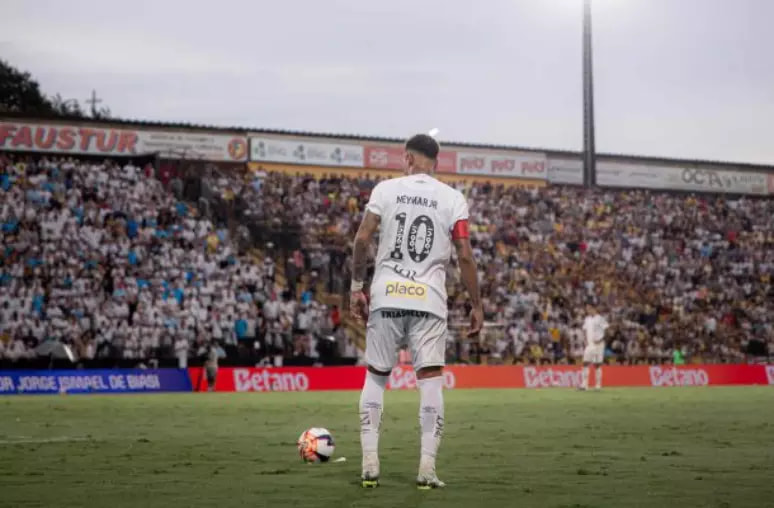 Imagem da noticia Imprensa internacional repercute eliminação do Santos: ''Desastre de Neymar ''