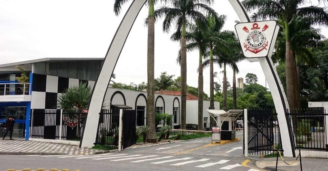 Imagem da noticia Corinthians atrasa primeira parcela do 13º salário de funcionários do Parque São Jorge