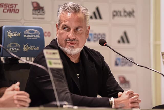 José Boto faz comparação com o Palmeiras: "Não tem a grandeza do Flamengo" José Boto faz comparação com o Palmeiras: "Não tem a grandeza do Flamengo"