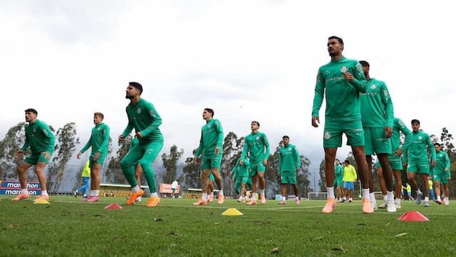Palmeiras realiza treino tático em Quito antes da partida contra a LDU Palmeiras realiza treino tático em Quito antes da partida contra a LDU