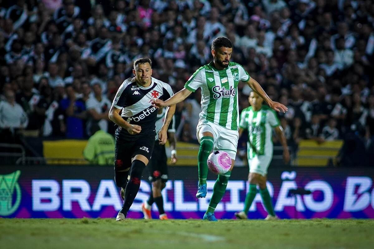 Imagem da noticia Para manter reação no Brasileirão, Vasco precisa melhorar retrospecto contra Juventude