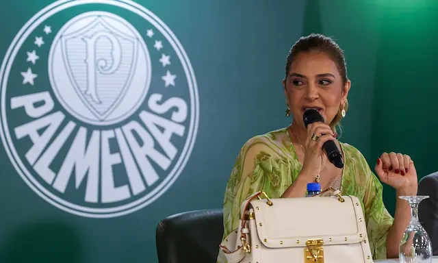 Leila provoca presidente do Flamengo por shows no Maracanã: "Vai virar casa de espetáculo?" Leila provoca presidente do Flamengo por shows no Maracanã: "Vai virar casa de espetáculo?"