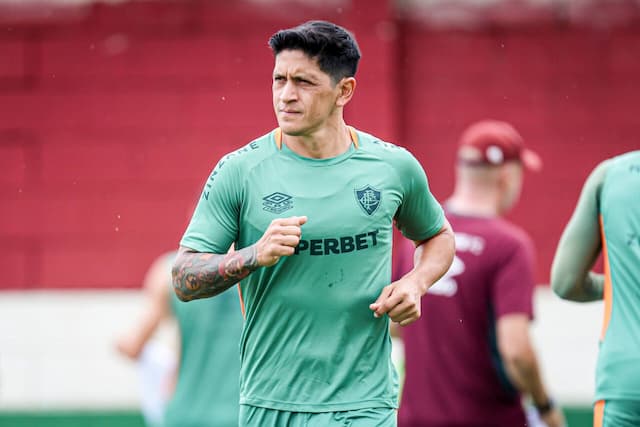 Cano deve desfalcar o Fluminense contra o Flamengo Cano deve desfalcar o Fluminense contra o Flamengo