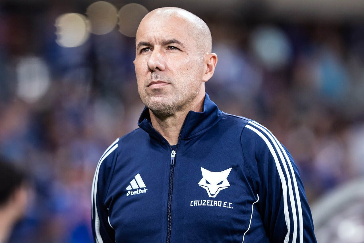 Imagem da noticia Leonardo Jardim tem nova opção no ataque do Cruzeiro para clássico