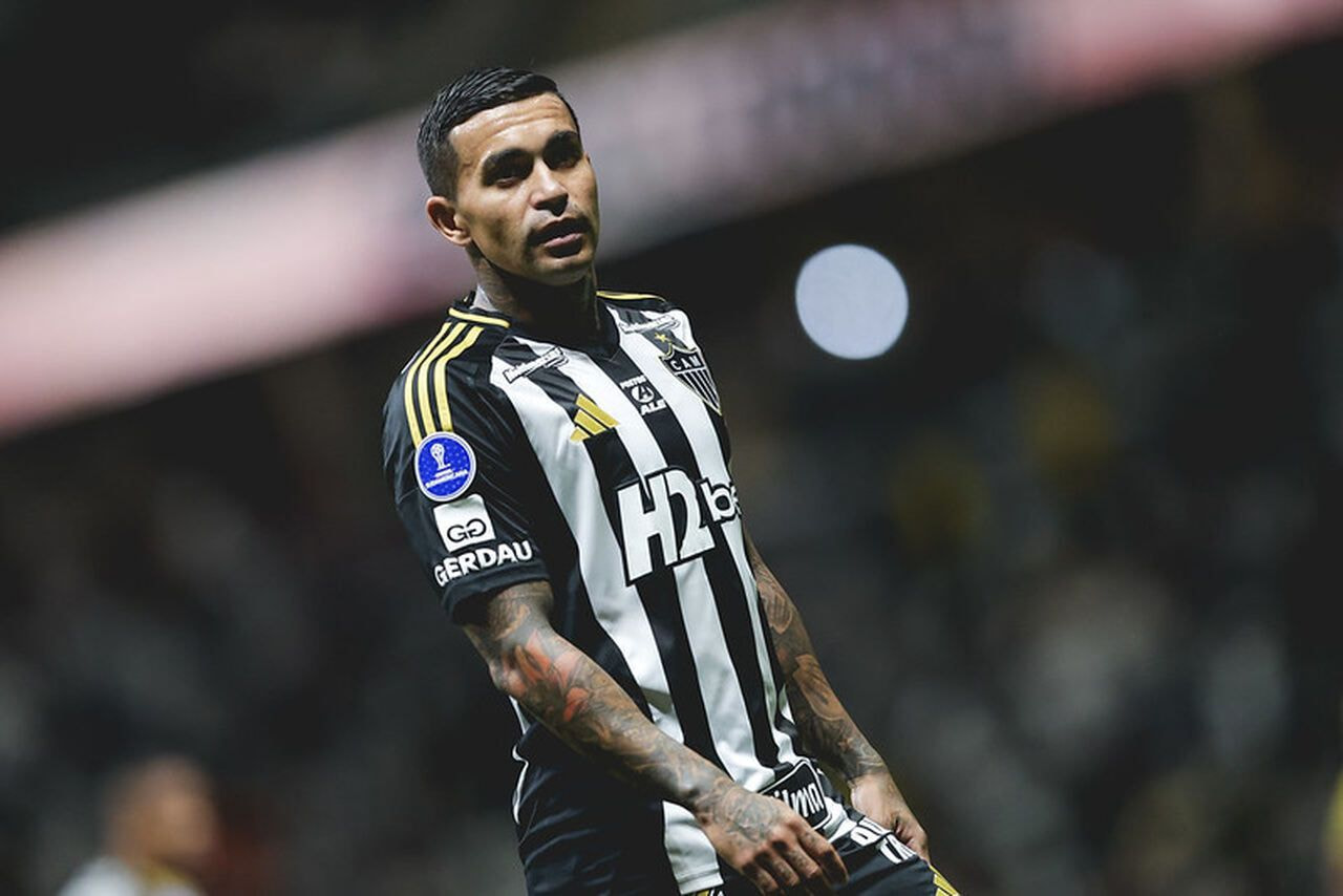 Imagem da noticia STJD mantém suspensão de Dudu por ofensas a Leila Pereira