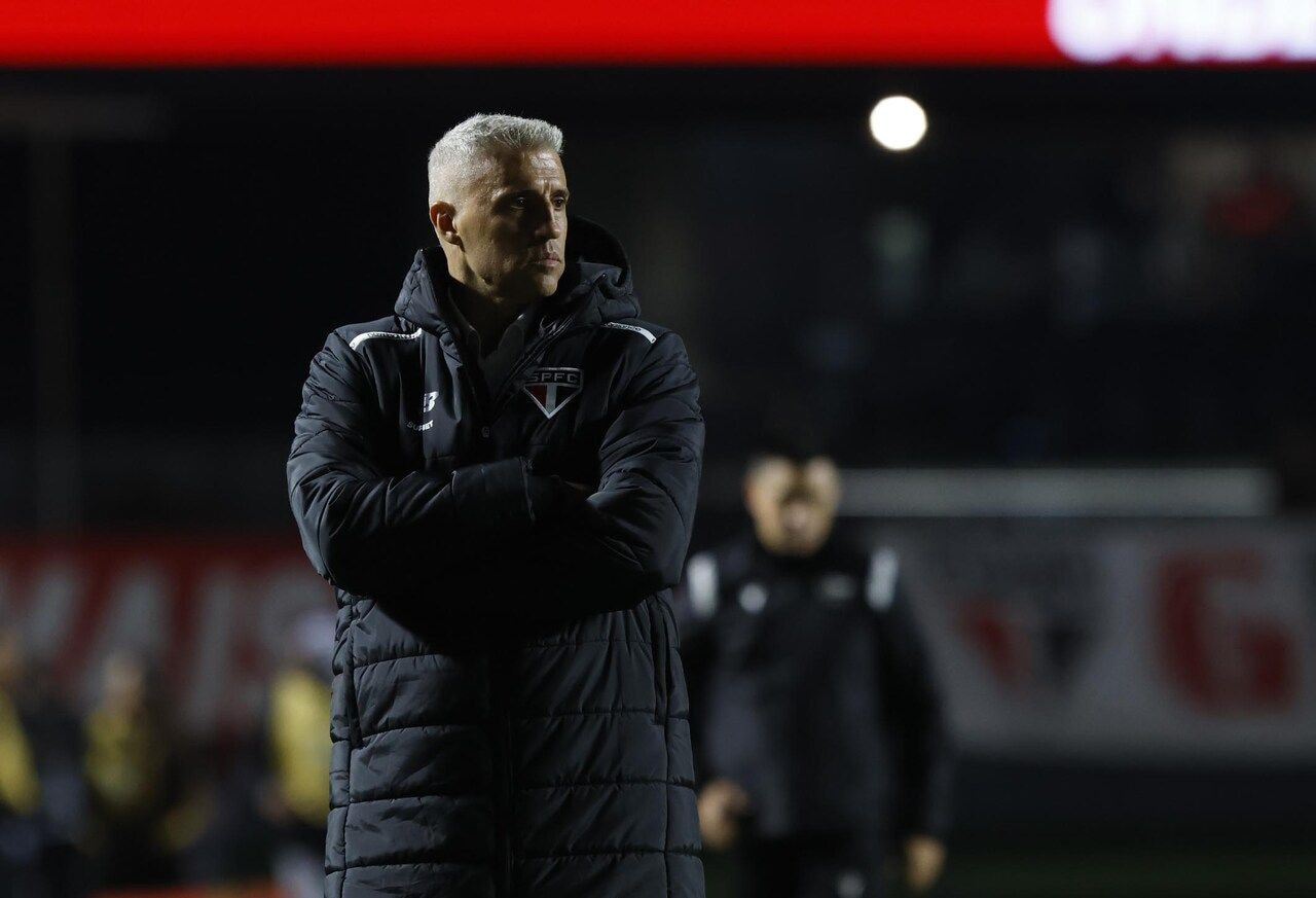 Imagem da noticia Crespo destaca confiança no grupo após vitória do São Paulo