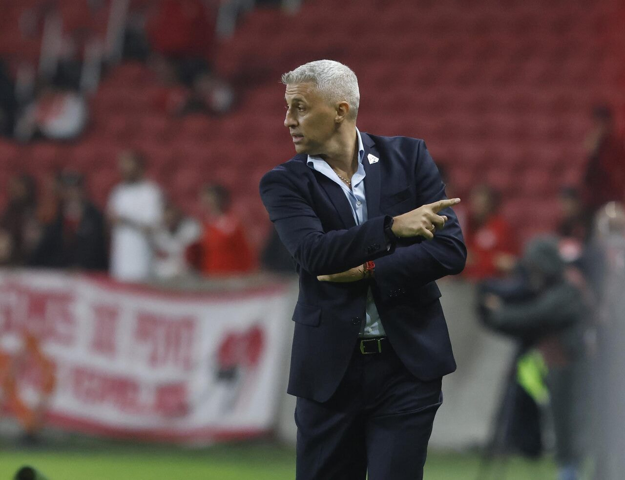 Imagem da noticia Crespo valoriza momento do elenco do São Paulo: "Estão confiantes"