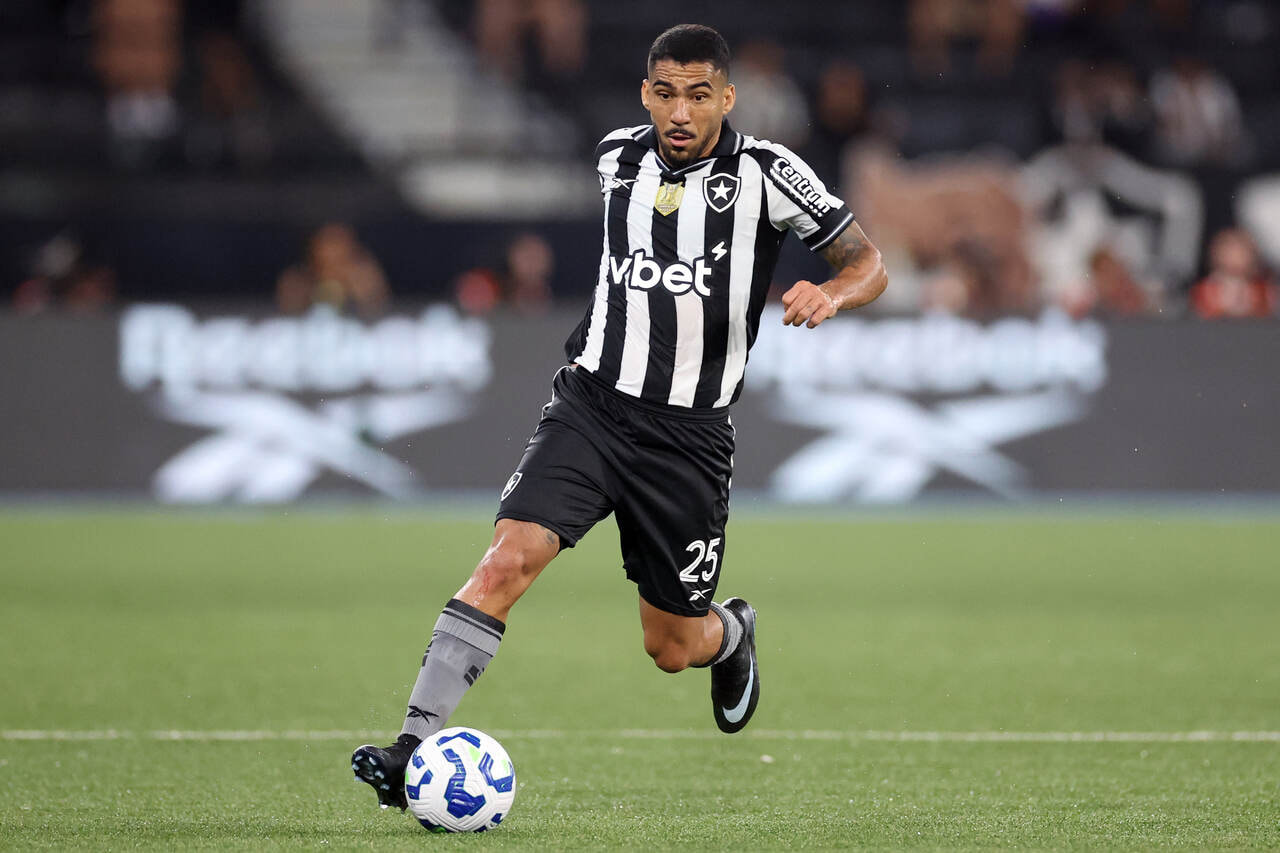 Imagem da noticia Com Allan, Botafogo divulga relacionados para jogo da Libertadores
