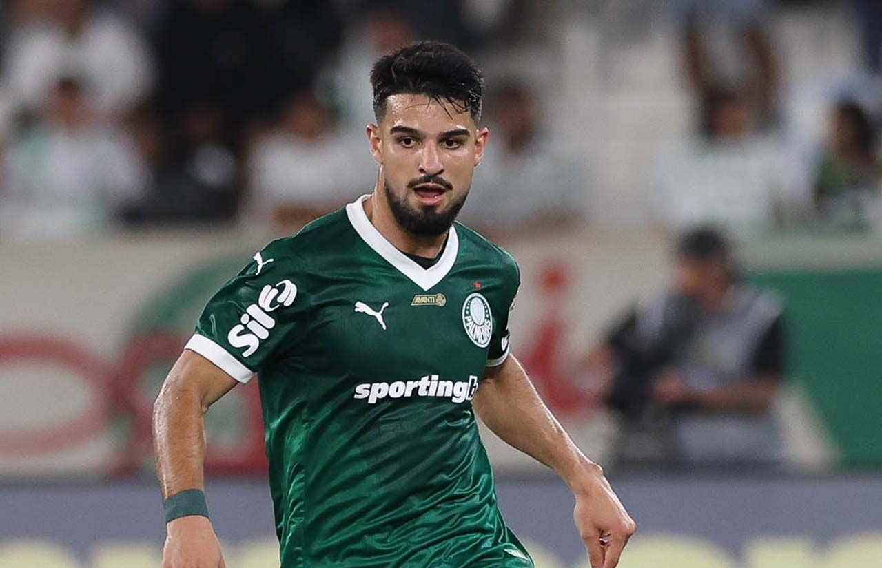 Imagem da noticia Técnico da Argentina rasga elogios a Flaco López, do Palmeiras: "Ele é ótimo"
