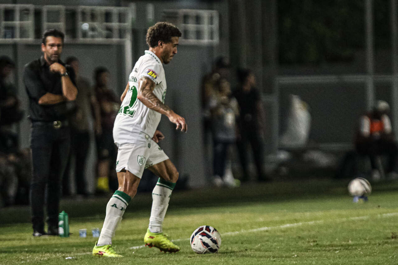 Imagem da noticia Vasco se aproxima de vender Figueiredo ao futebol europeu