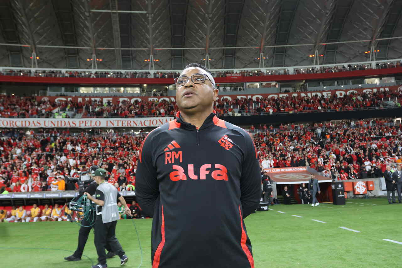 Imagem da noticia Roger Machado admite frustração e pressão após eliminações