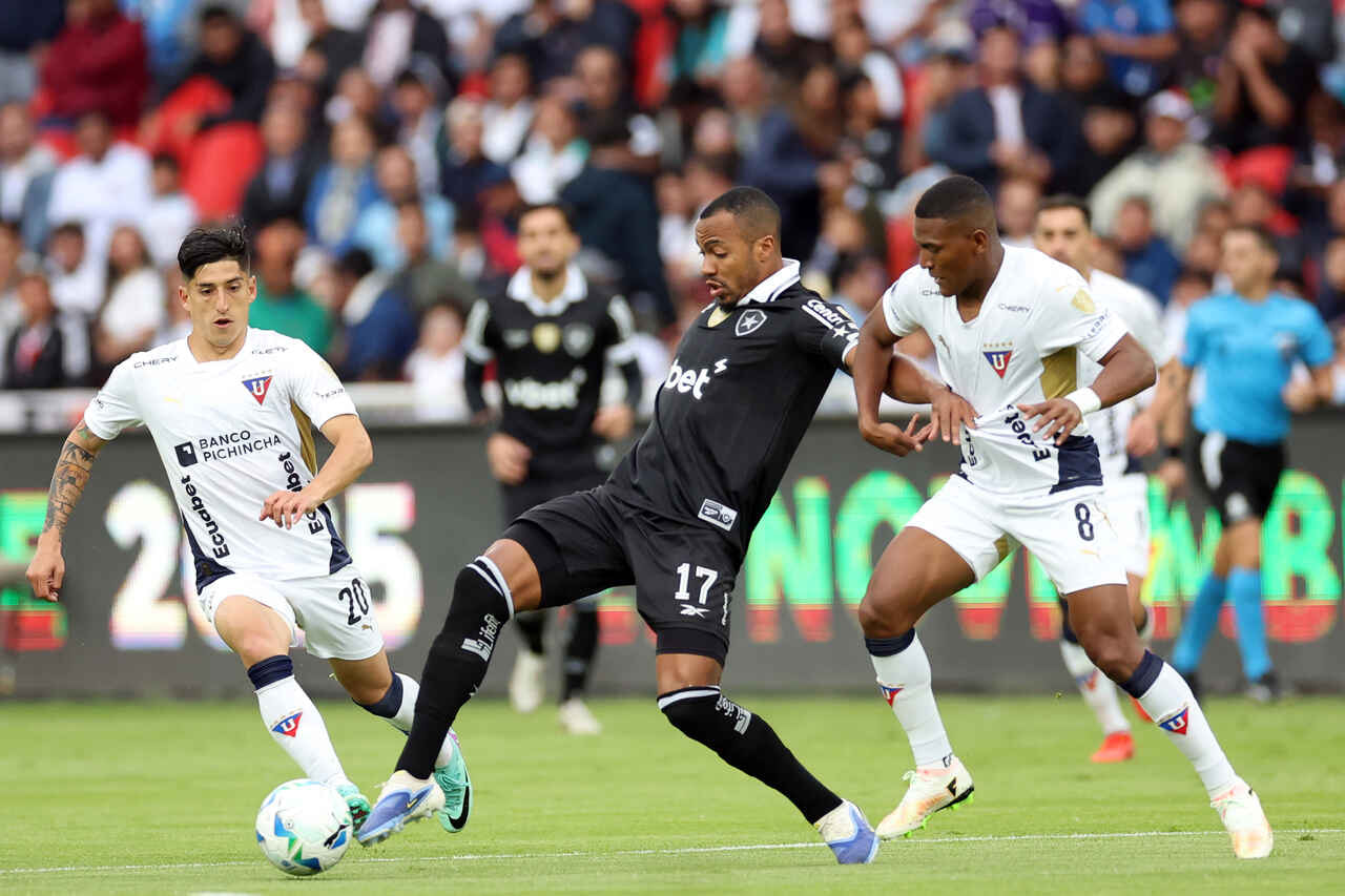Imagem da noticia Marlon Freitas assume responsabilidade após eliminação do Botafogo na Libertadores