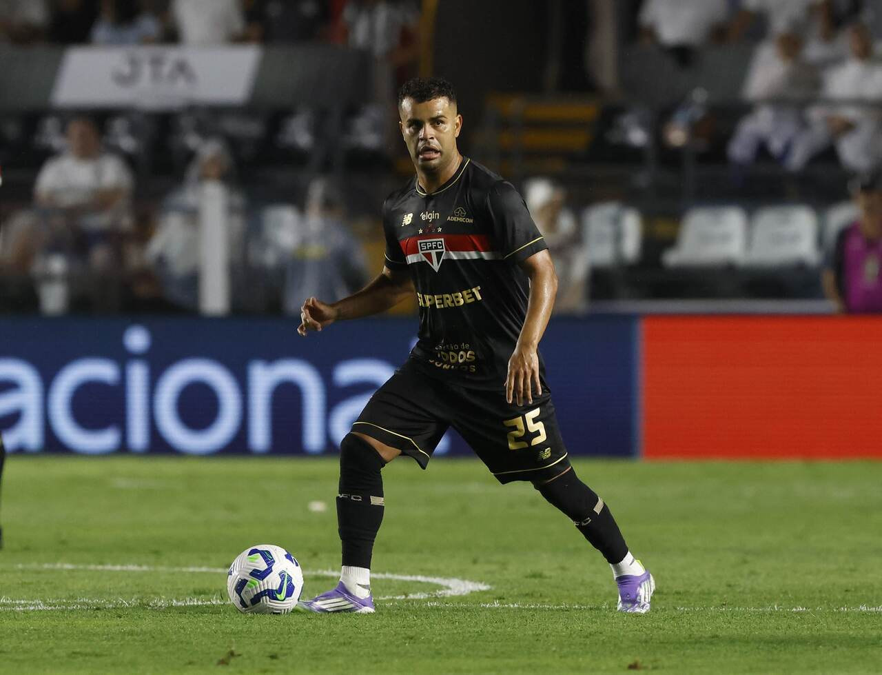 Imagem da noticia Marcelo Paz nega falta de dinheiro e explica recuo por Alisson