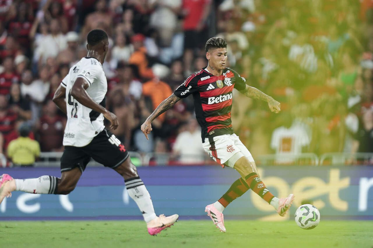 Imagem da noticia Flamengo empata com o Vasco e vê Palmeiras se aproximar na tabela