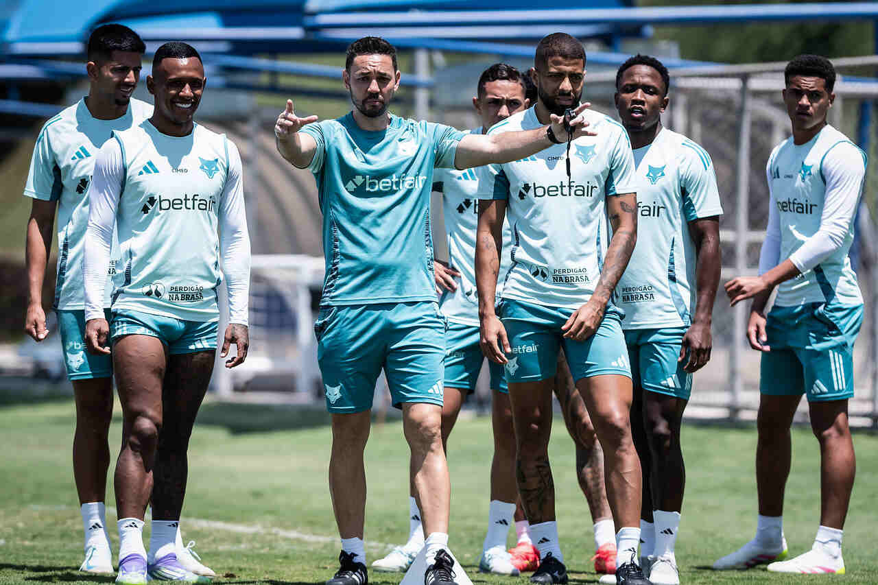 Imagem da noticia Após empate com o Flamengo, Cruzeiro se prepara para enfrentar o Sport
