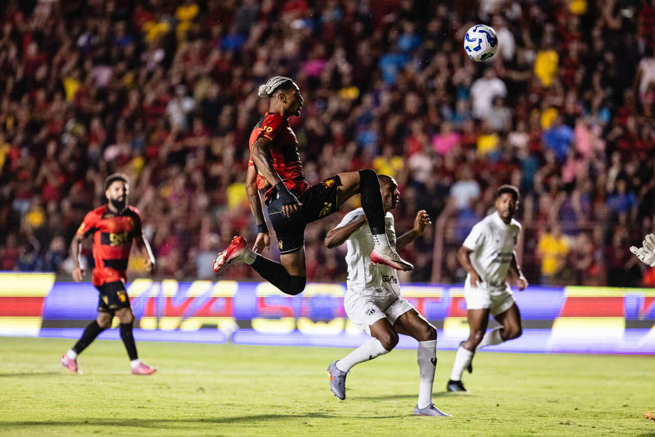 Imagem da noticia Sport empata com Ceará e segue em situação delicada no Brasileirão