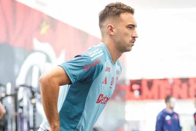 Com Ortiz e sem Pedro, Flamengo divulga relacionados contra o Racing Com Ortiz e sem Pedro, Flamengo divulga relacionados contra o Racing