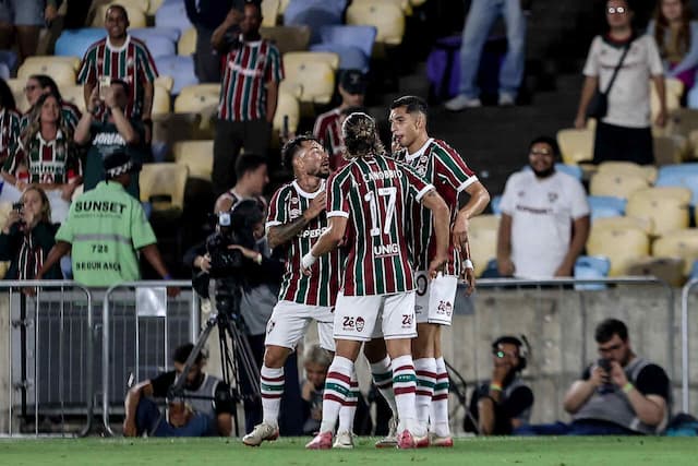 Fluminense só fica atrás do Palmeiras em pontos nas últimas 10 rodadas Fluminense só fica atrás do Palmeiras em pontos nas últimas 10 rodadas