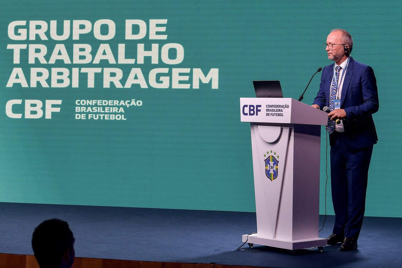 Imagem da noticia CBF confirma impedimento semiautomático desde o começo do Brasileirão 2026