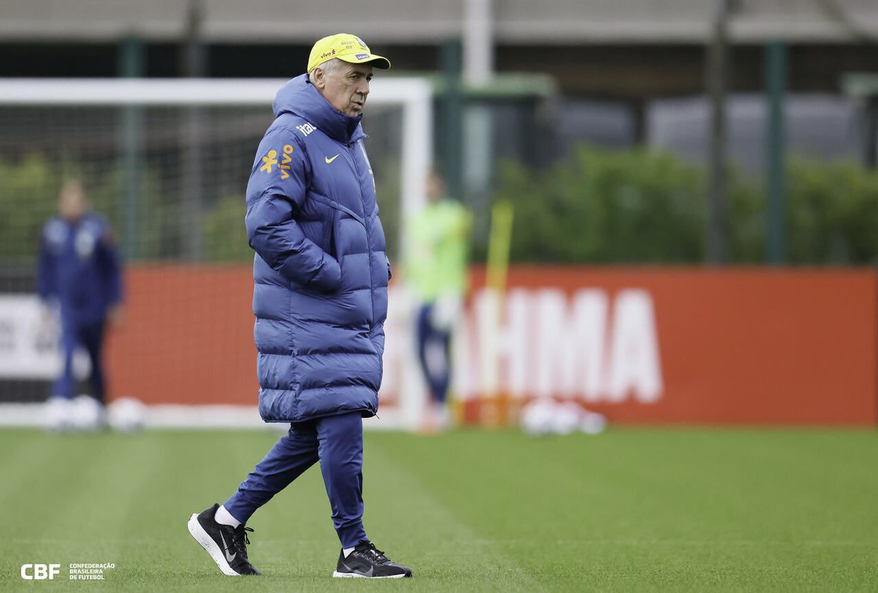 Imagem da noticia Ancelotti defende Xabi Alonso e rebate críticas: "Mentira que era um gestor"