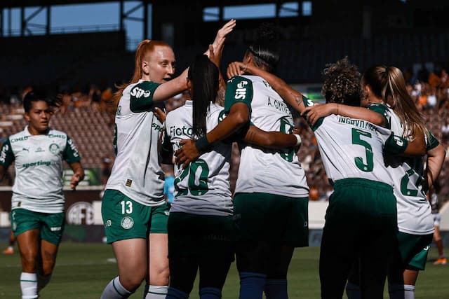 Palmeiras faz história e conquista a Copa do Brasil Feminina Palmeiras faz história e conquista a Copa do Brasil Feminina