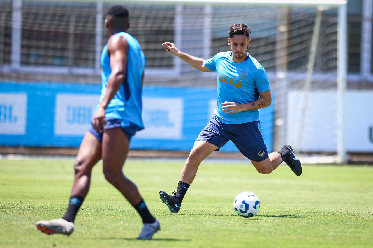 Imagem da noticia Noriega fica fora de jogo do Grêmio por decisão técnica de Luís Castro