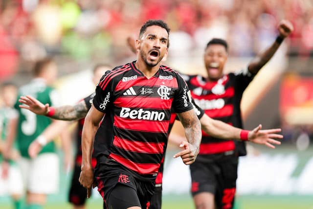 Flamengo é o primeiro brasileiro tetracampeão da Libertadores Flamengo é o primeiro brasileiro tetracampeão da Libertadores