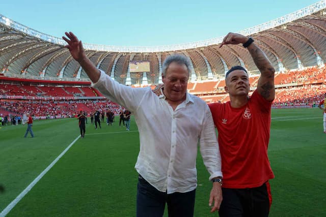 Com a permanência na elite, Abel Braga anseia deixar legado no Internacional Com a permanência na elite, Abel Braga anseia deixar legado no Internacional