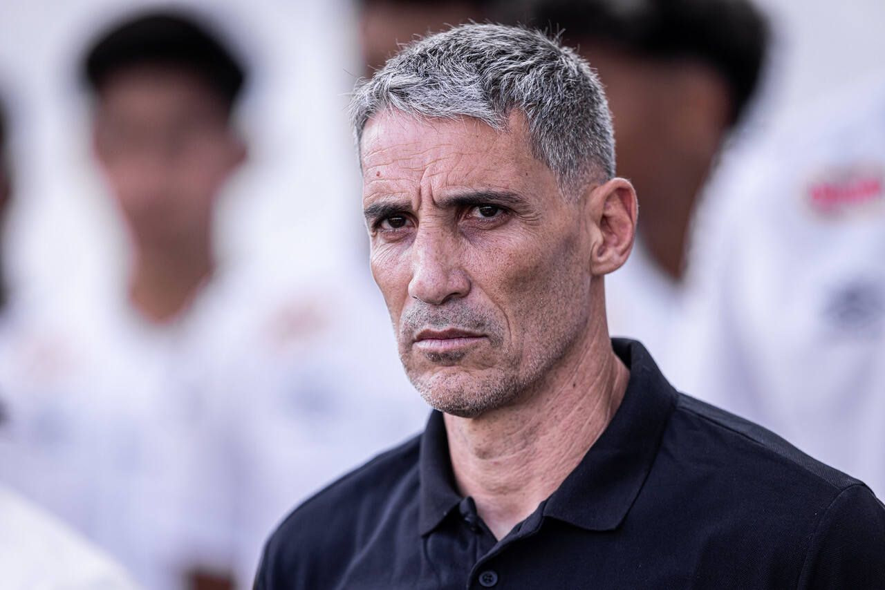 Imagem da noticia Vojvoda exalta Gabigol e projeta dupla com Neymar no Santos