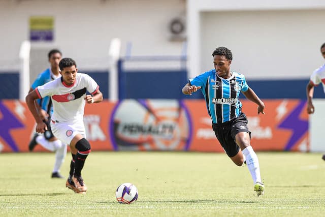Grêmio vence o Atlético de Alagoinhas e avança na Copinha Grêmio vence o Atlético de Alagoinhas e avança na Copinha