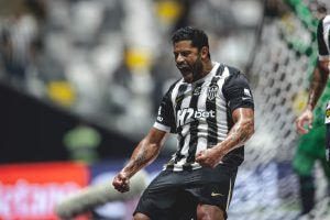 Imagem da noticia Hulk troca papel de carrasco por reforço no Fluminense