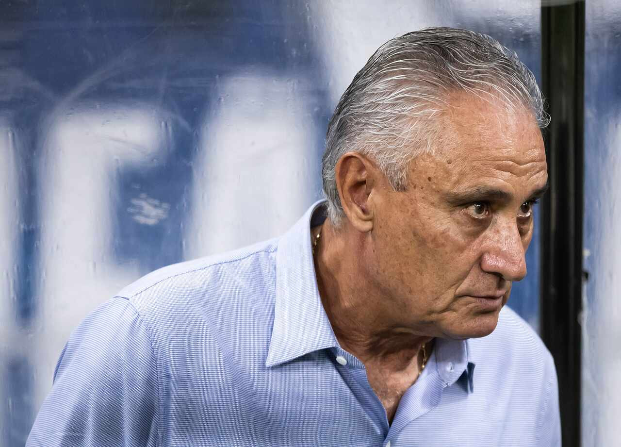 Imagem da noticia Apesar de série invicta, Tite busca respaldo da torcida do Cruzeiro