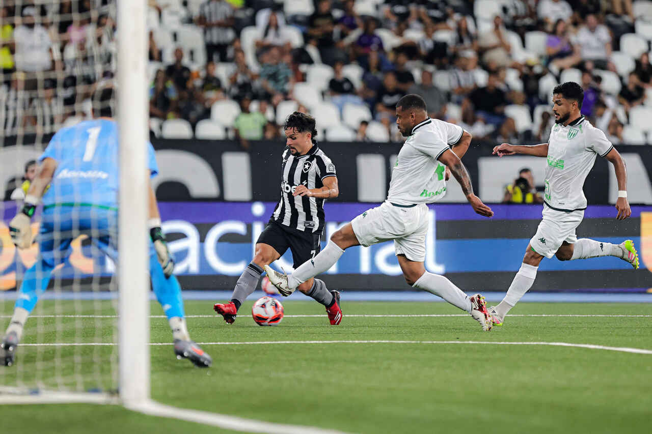 Imagem da noticia Botafogo empata sem gols com Boavista e vai à final da Taça Rio