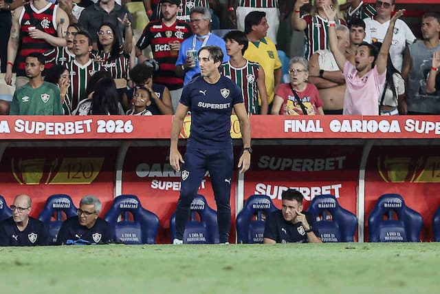 Zubeldía lamenta derrota do Fluminense nos pênaltis: "Podemos ficar melhores" Zubeldía lamenta derrota do Fluminense nos pênaltis: "Podemos ficar melhores"