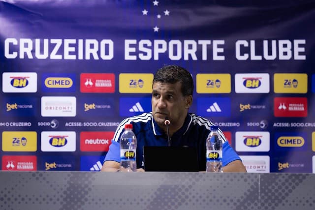 Interino aponta pressão externa e banca reação do Cruzeiro Interino aponta pressão externa e banca reação do Cruzeiro
