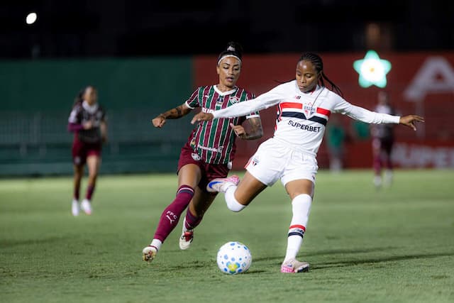Fluminense e São Paulo empatam pelo Brasileirão Feminino Fluminense e São Paulo empatam pelo Brasileirão Feminino