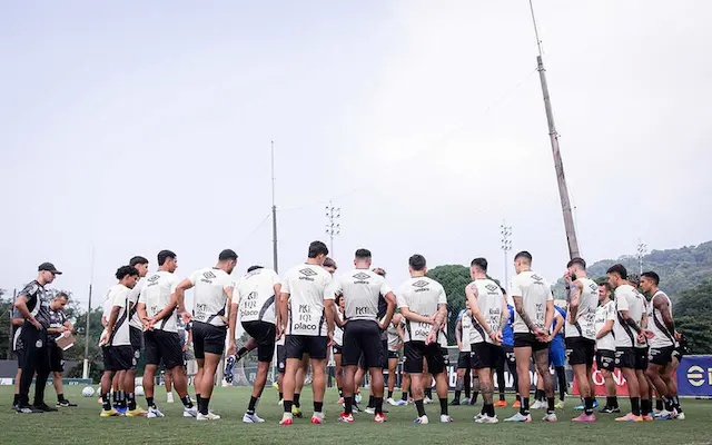 Cuca tem muitos desfalques para montar time do Santos contra o Bahia Cuca tem muitos desfalques para montar time do Santos contra o Bahia
