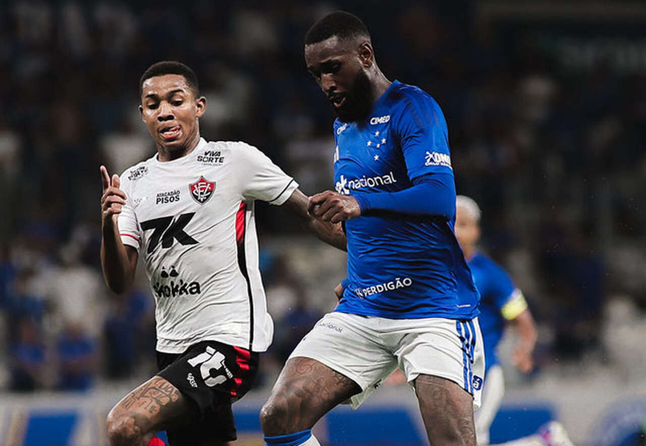 Imagem da noticia Gerson ganha nova função no Cruzeiro e se destaca na estreia de Artur Jorge