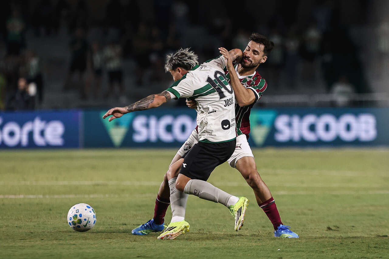 Imagem da noticia Coritiba e Fluminense empatam em jogo com final intenso