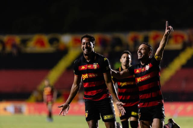 Sport bate Retrô e mantém 100% na Copa do Nordeste Sport bate Retrô e mantém 100% na Copa do Nordeste