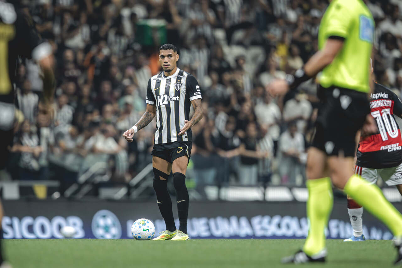 Imagem da noticia Ruan cobra reação do Atlético após sofrer goleada: "Desse jeito não dá"