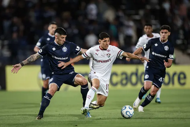 John Kennedy marca, Fluminense empata com Rivadavia e segue vivo na Libertadores John Kennedy marca, Fluminense empata com Rivadavia e segue vivo na Libertadores