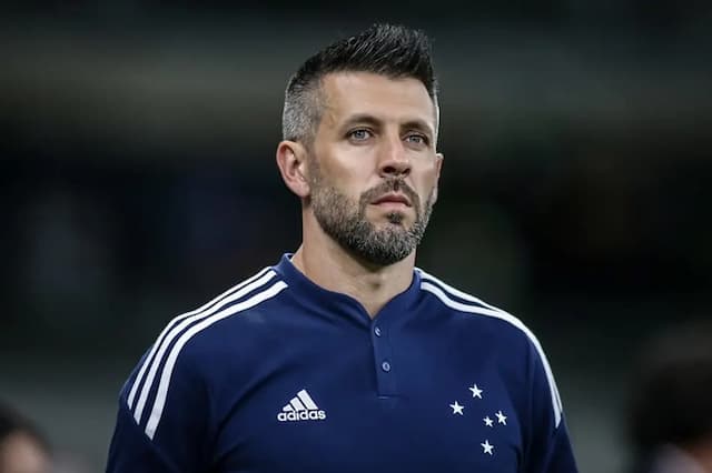 Internacional anuncia Paulo Pezzolano como novo técnico para 2026 Internacional anuncia Paulo Pezzolano como novo técnico para 2026