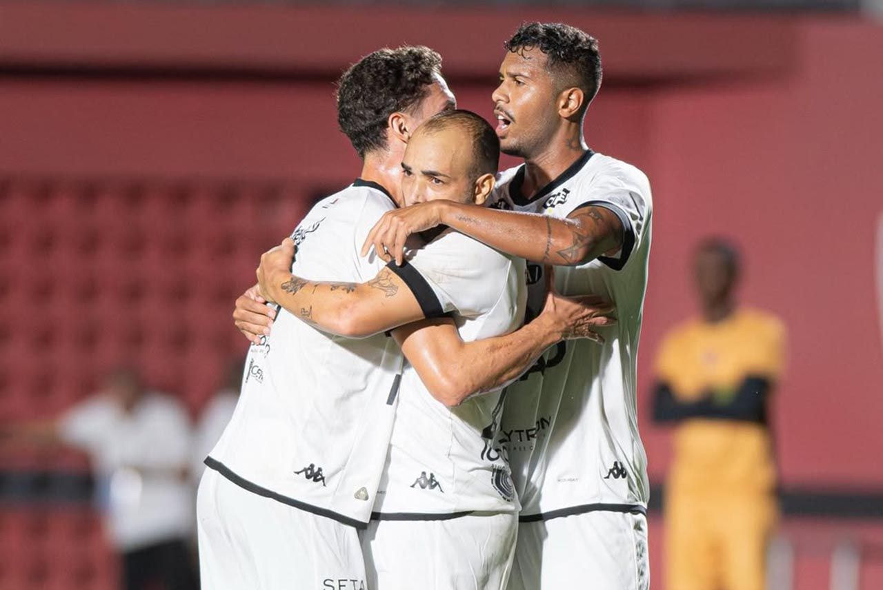 Imagem da noticia Botafogo-PB vira no Barradão e vence do Vitória na Copa do Nordeste