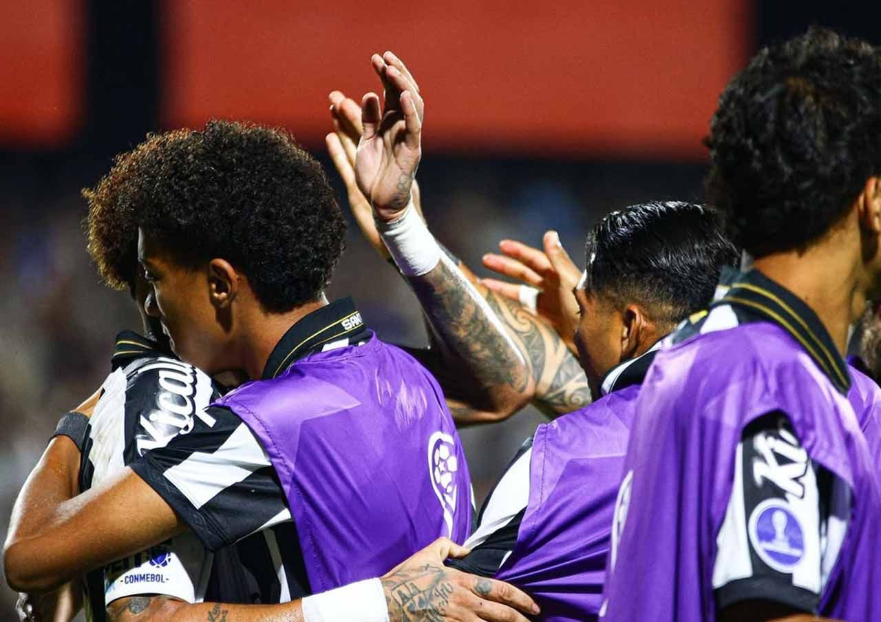 Imagem da noticia Robinho Jr. confirma tapa e diz que Neymar pediu desculpas: "Tudo resolvido"