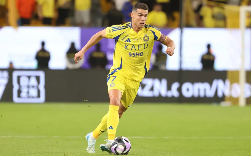 Imagem da noticia Aos 40 anos, Cristiano Ronaldo mostra forma física impressionante