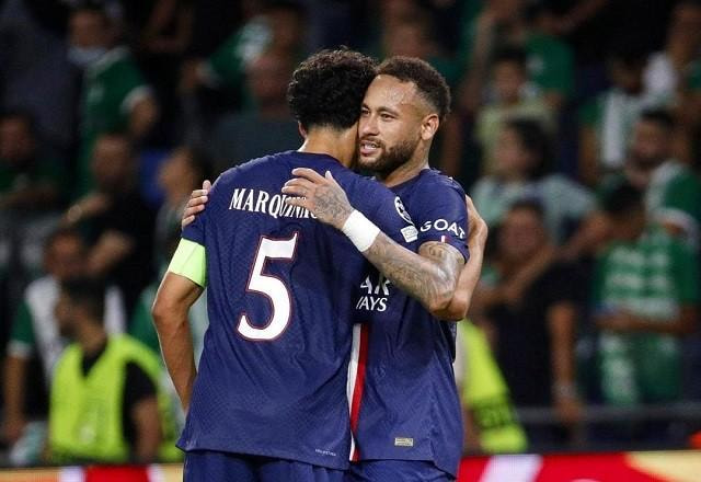 Imagem da noticia A um mês da estreia do Brasil na Copa, brasileiros vão a campo na Champions