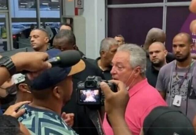 Imagem da noticia Desembarque do Fluminense é marcado por confusão após eliminação na Liberta